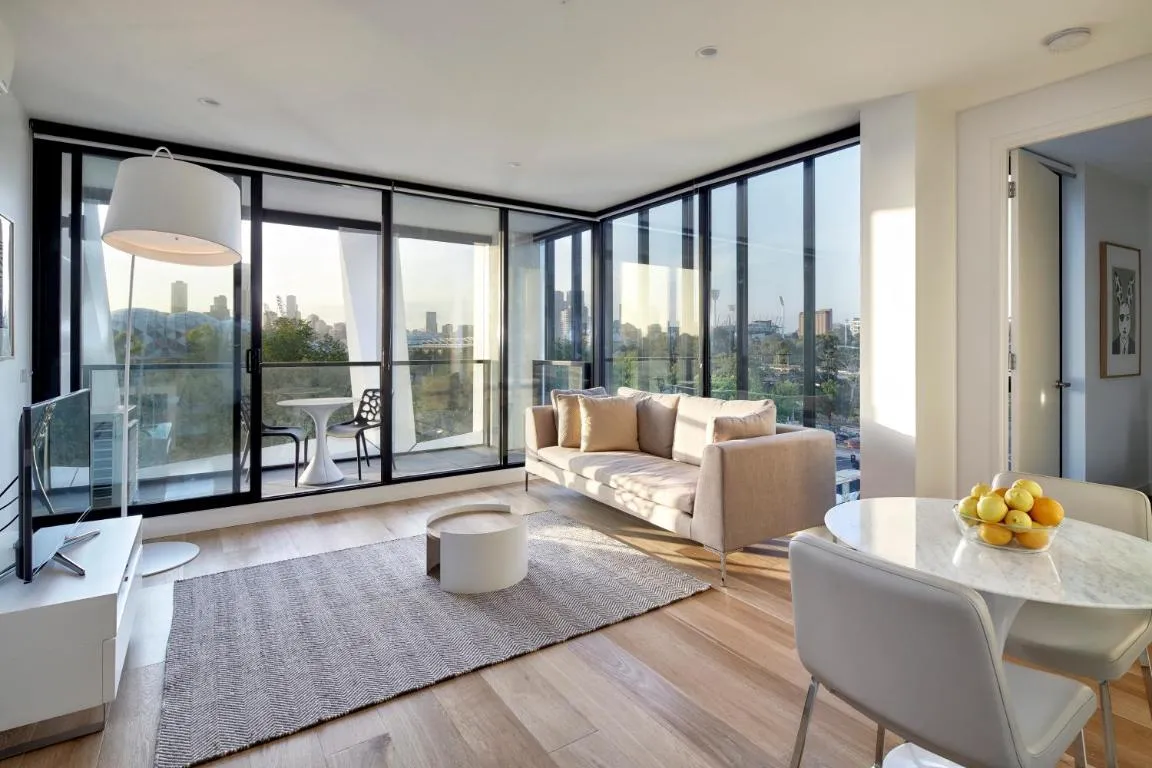 Image of 381 Cremorne