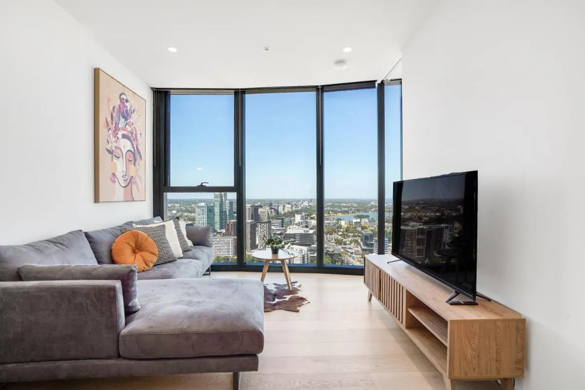 Image 4 of 3BR 2BATH, Southbank, Crown, Sea View, Level 39