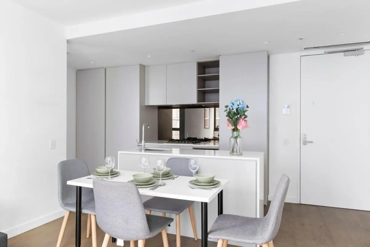 Image 4 of A 2BR Apt Near Melbourne Central & QV Market