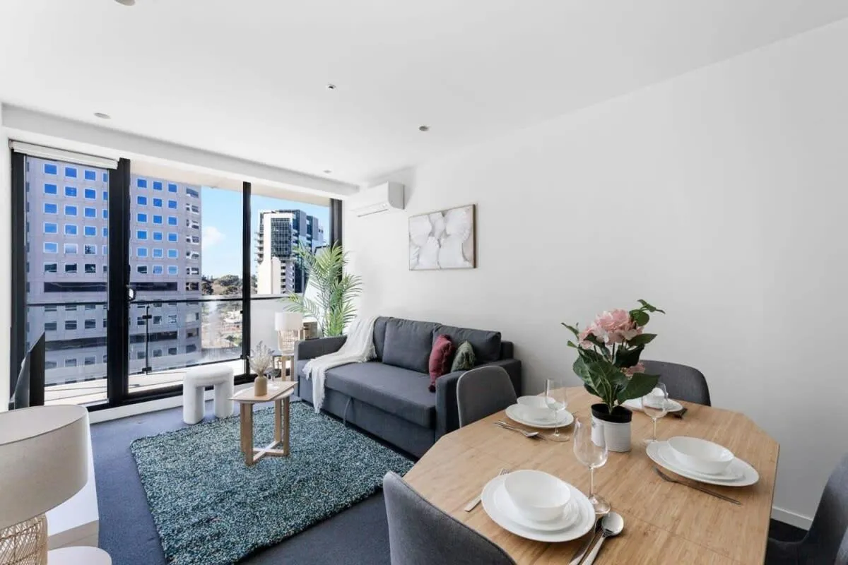 Image 3 of A 2BR Apt Near Shrine of Remembrance FREE Parking