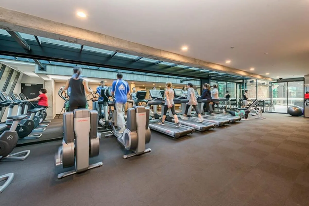 Image 5 of A Chic 2BR Apt City Views Near Southern Cross