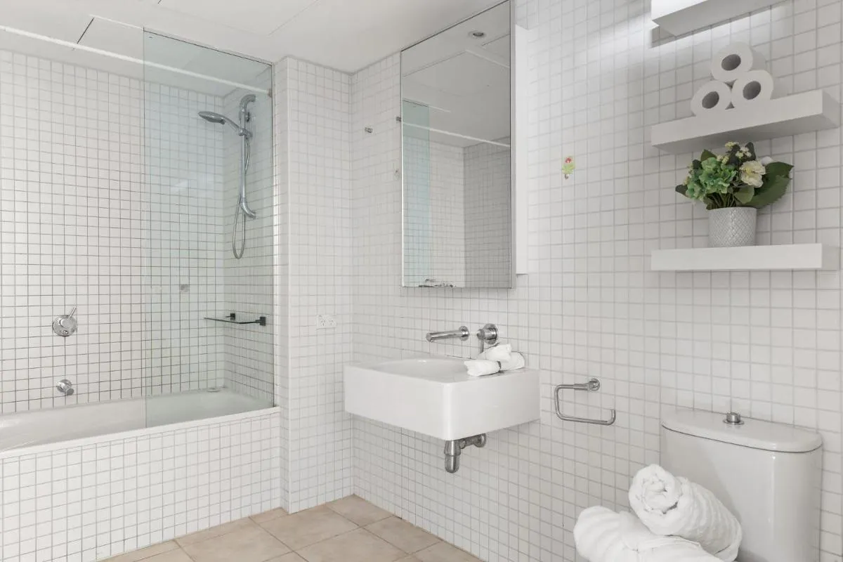 Image 2 of A Chic 2BR Apt Near Melbourne Uni FREE Parking