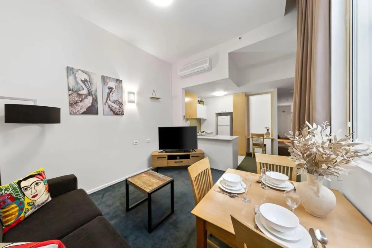 Image 4 of A Chic Apartment on Bourke St Near Chinatown
