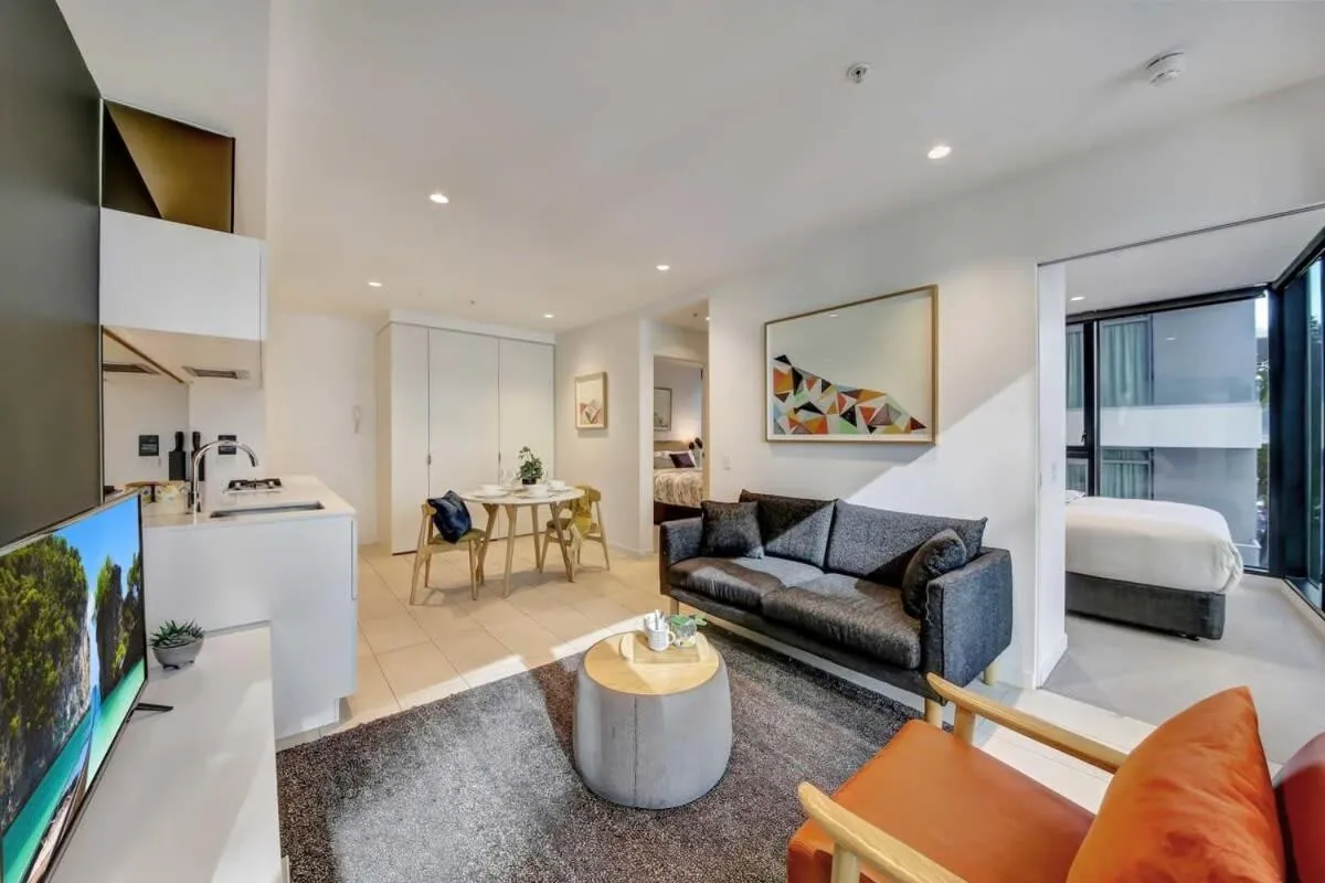 Image 4 of A Comfy 2BR Apt Near Crown & Southern Cross