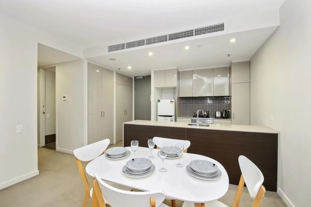 Image 3 of A Comfy Albert Park Apt Next to Grand Prix Circuit