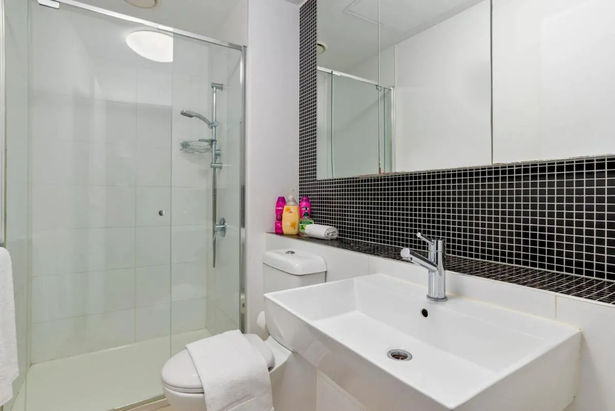 Image 2 of A Comfy & Cozy 2BR Apt with FREE Parking