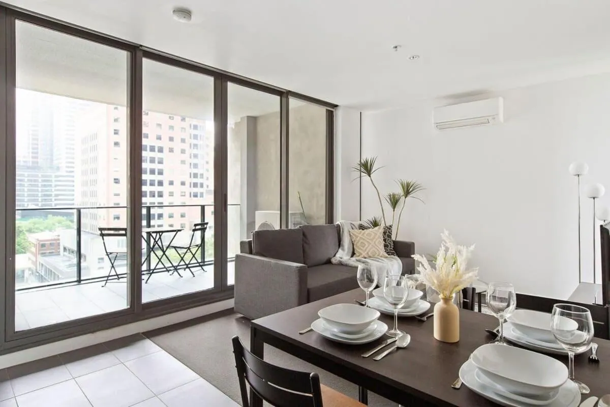Image 4 of A Cozy 2BR Apt Opposite Southern Cross Station
