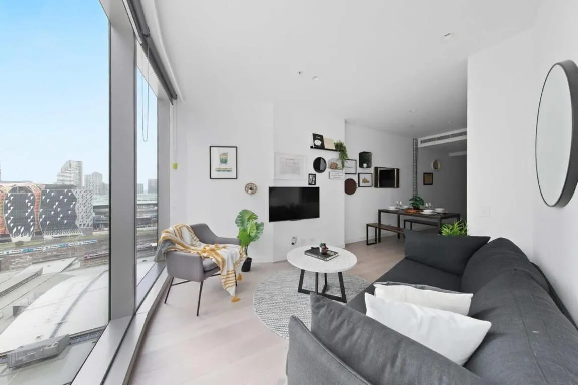 Image of A Cozy Apt Right Next to Southern Cross Station