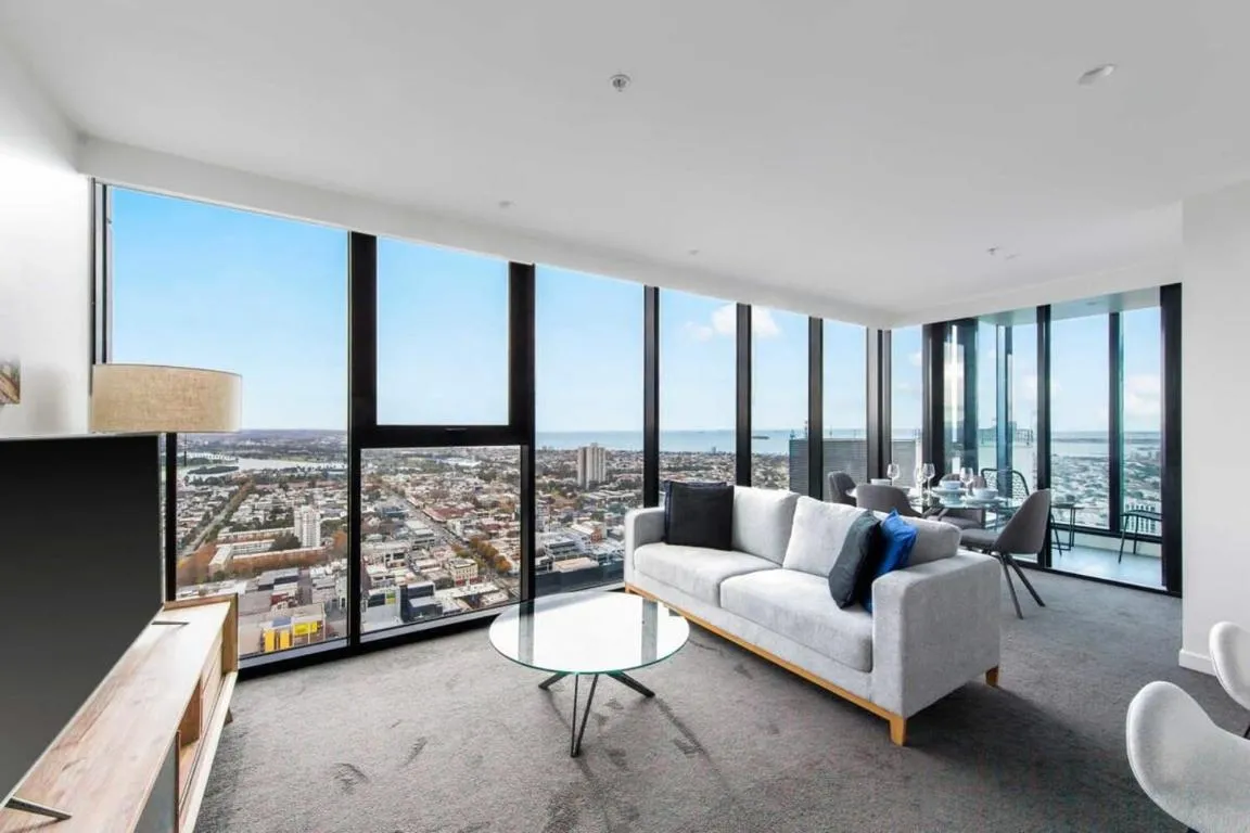 Image of A Lux 2BR Apt with Panoramic Views, FREE Parking