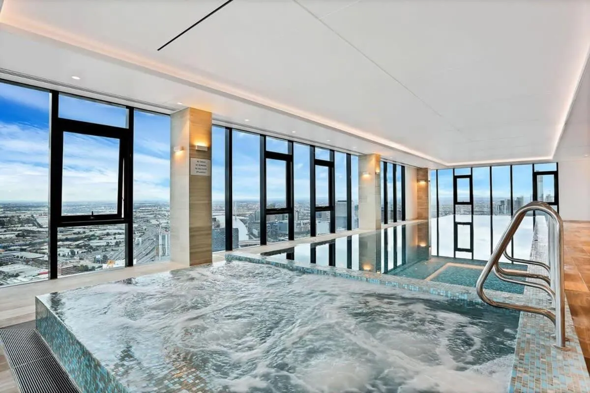 Image 6 of A Lux 2BR Apt with Panoramic Views, FREE Parking