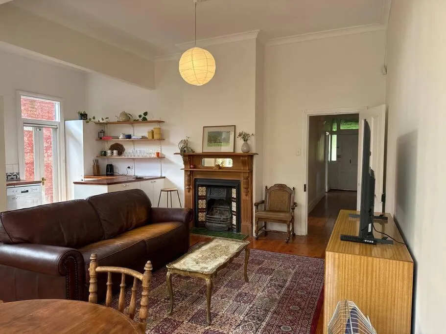Image 3 of Artsy North Melbourne 2-Bedder