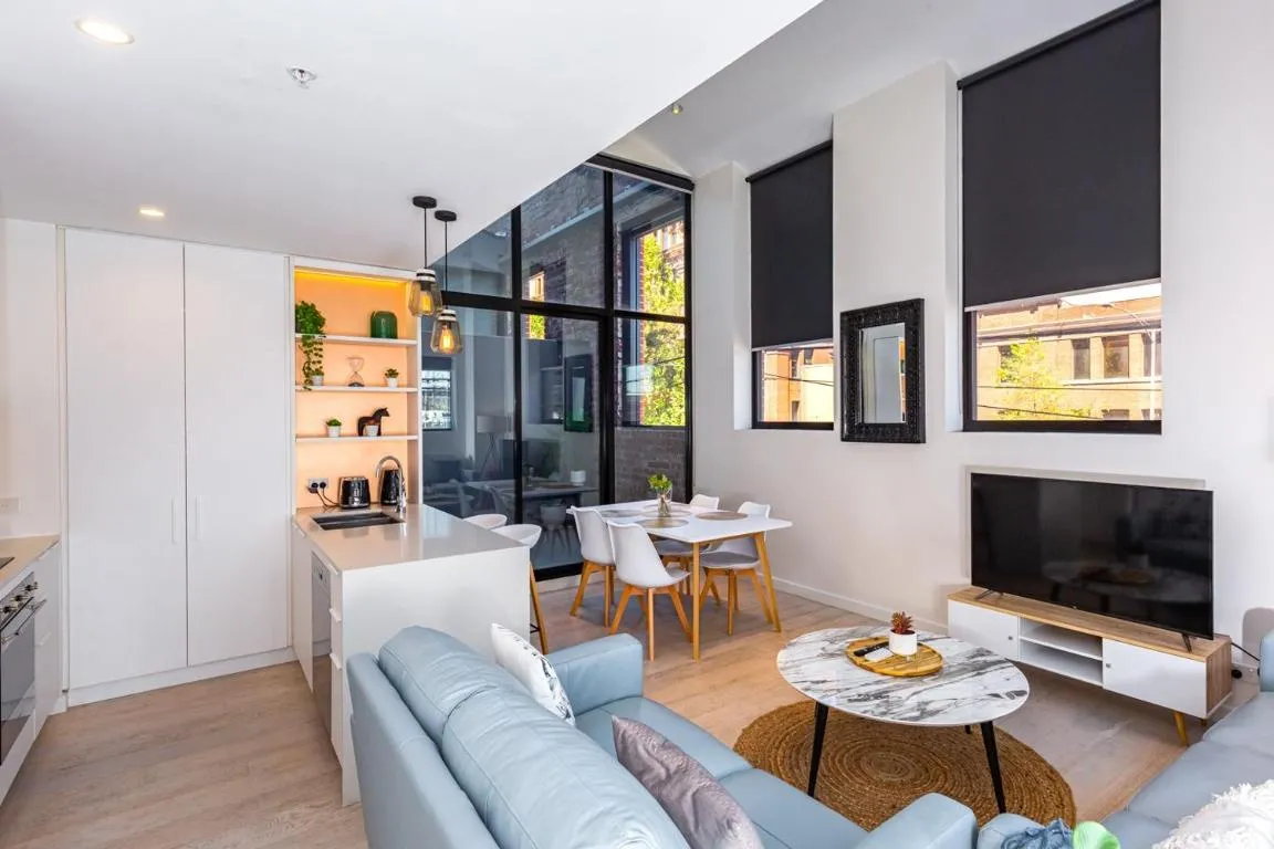 Image of Bond Quarter Loft