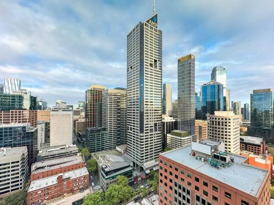 Image of Brilliant 1B1B Skyline View Apt @CBD
