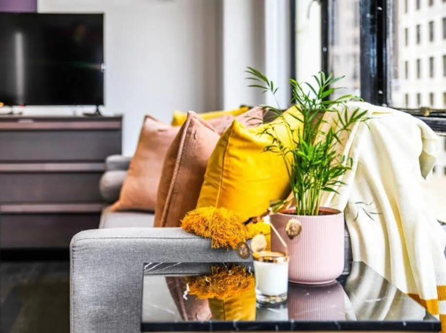 Image of CBD Comfy 2Bedder Walking Distance to CrownComplex
