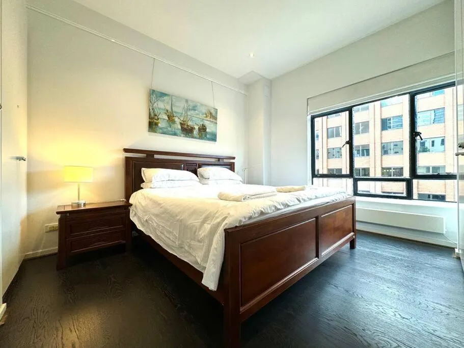 Image 6 of CBD Comfy 2Bedder Walking Distance to CrownComplex