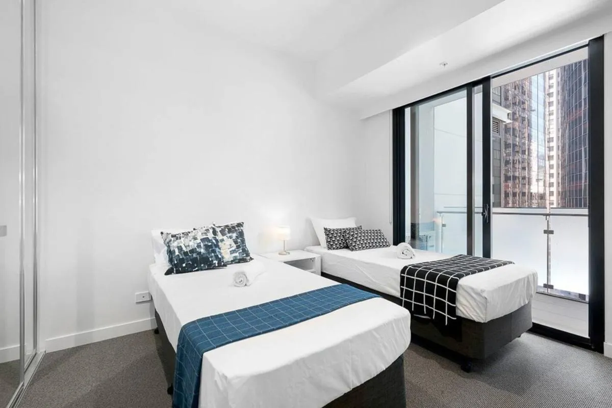 Image 1 of CBD Serenity with Luxury Rooftop Pool and Parking
