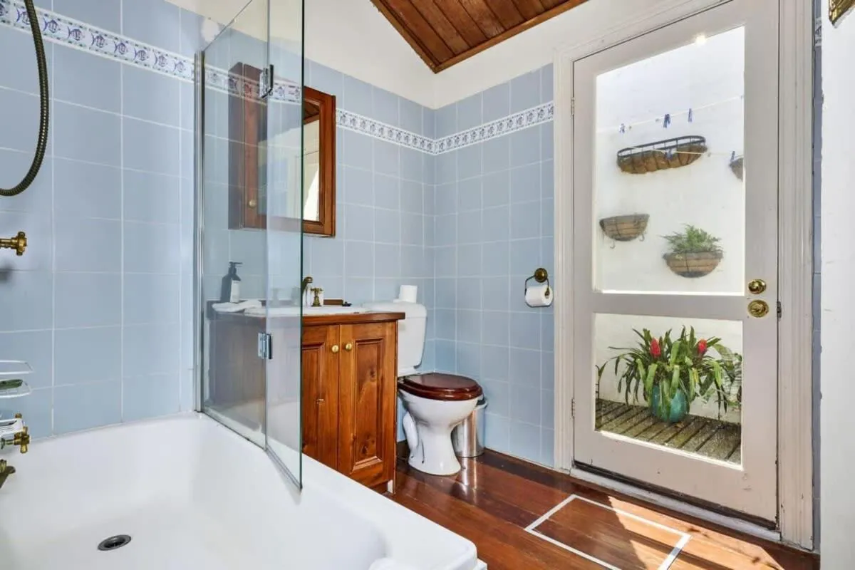 Image 2 of Carlton Heritage Home – Explore Melbourne’s Heart