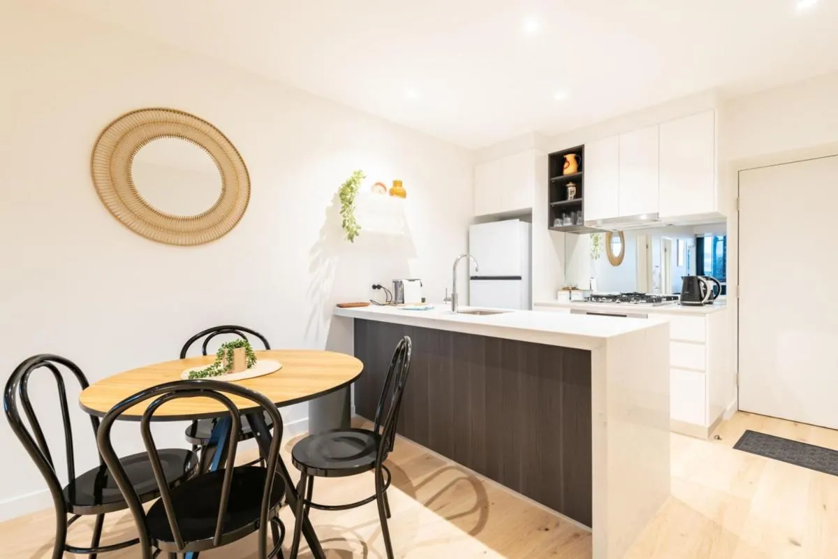 Image 4 of Central 2 Bedroom Apartment in Southbank