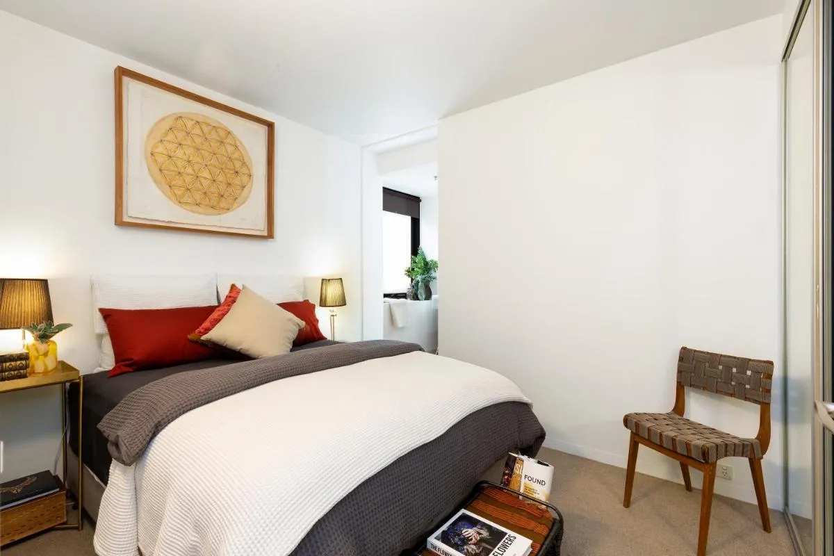 Image 1 of Central Sensation with City Style, Space and Sophistication