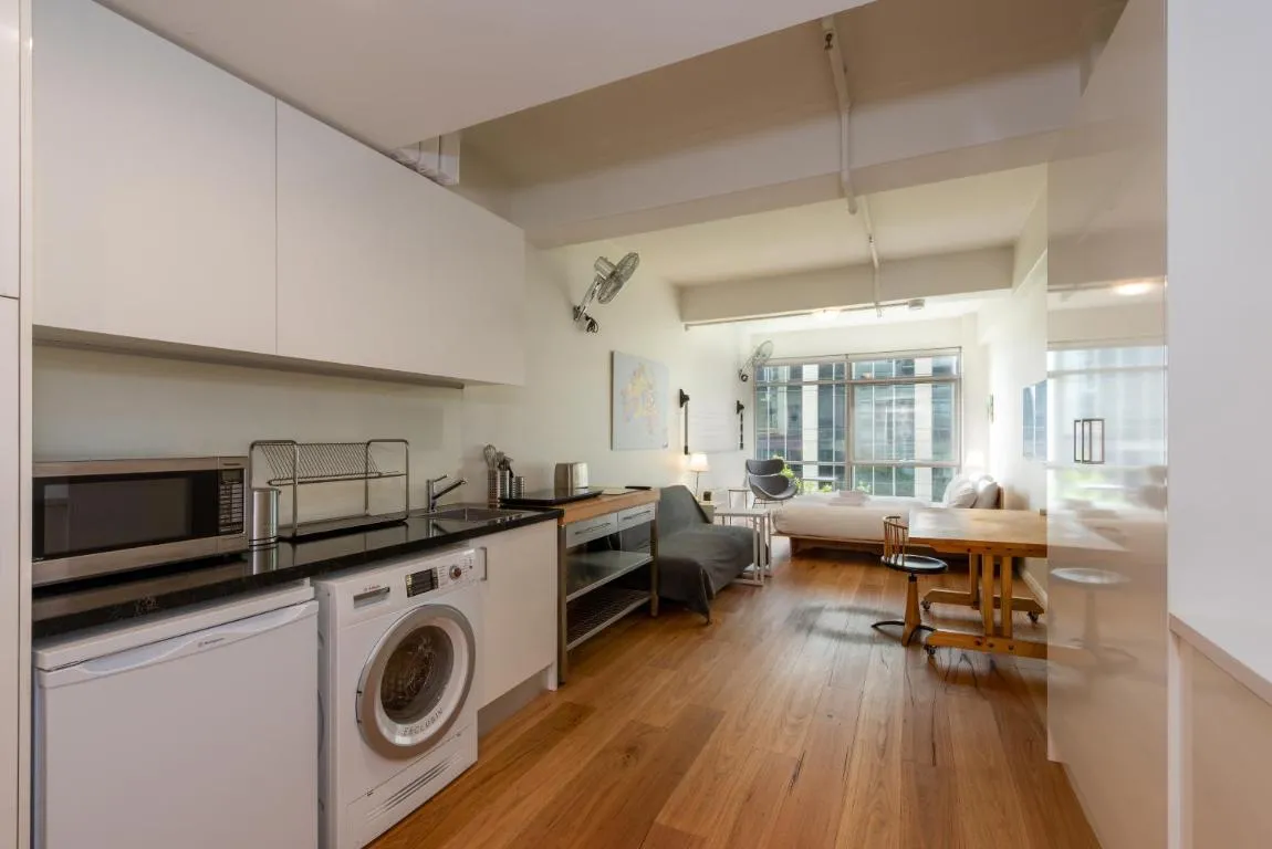 Image of Central Studio in the Heart of Melbourne CBD!
