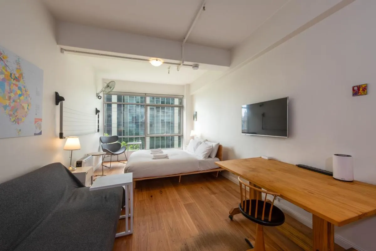 Image 4 of Central Studio in the Heart of Melbourne CBD!