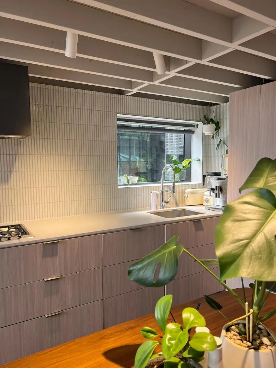 Image 5 of Centrally Located Modern Loft w Free Parking, Infinity Pool, Workspace