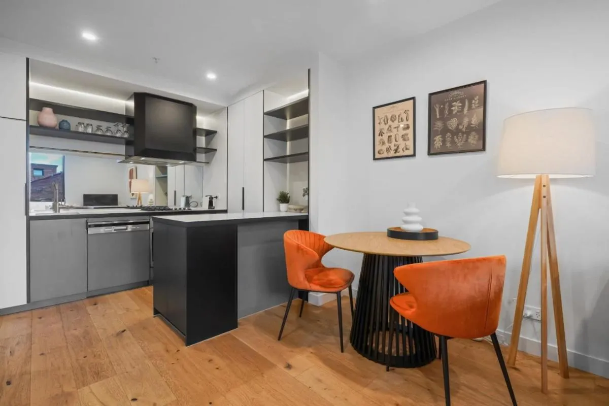 Image 1 of Charming Fitzroy Apartment