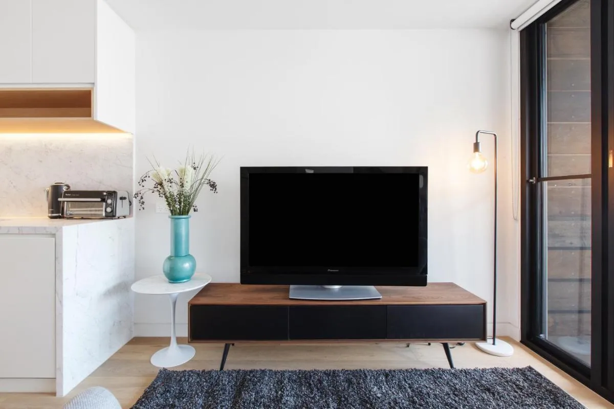 Image 4 of Chic 1-Bed with a Sleek Balcony near Shops