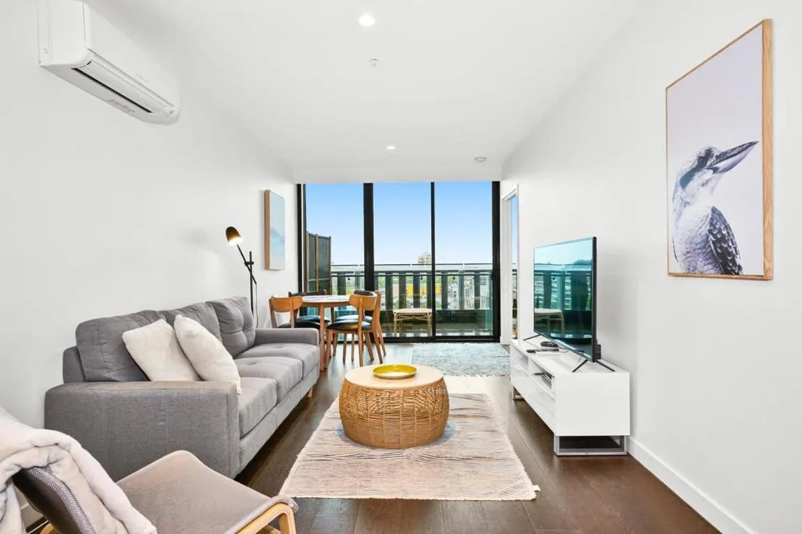 Image of Cityscape Family Oasis 2BR with Parking