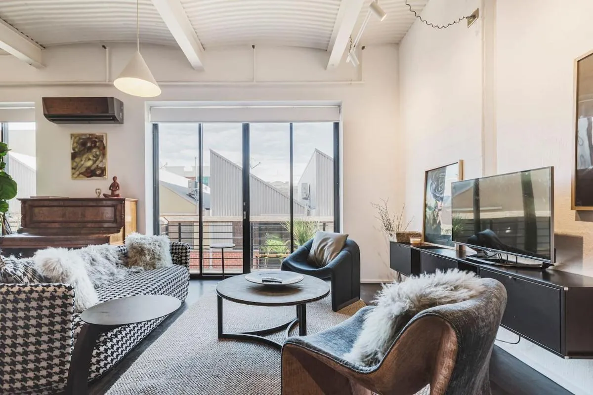 Image 4 of Cocoa Loft – A Designer Conversion off Chapel St