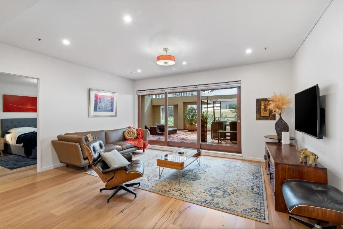 Image of Complete Host Armytage Apartments