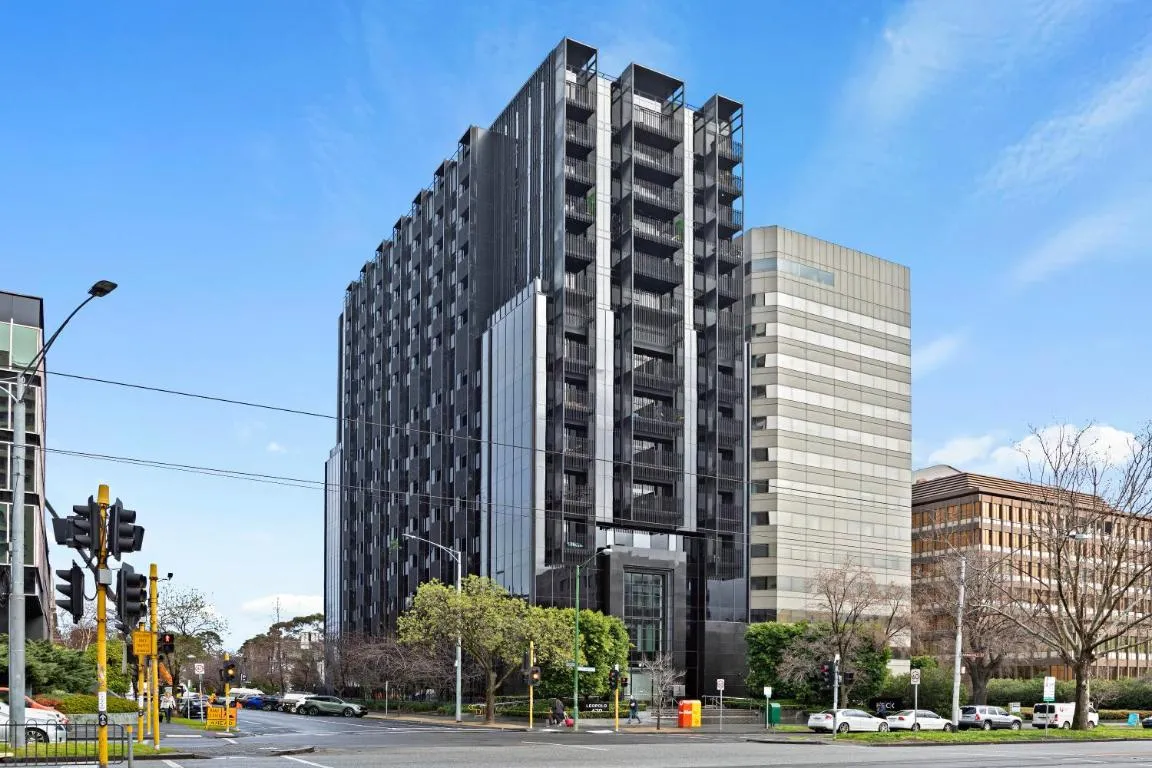 Image of Complete Host Leopold Apartments