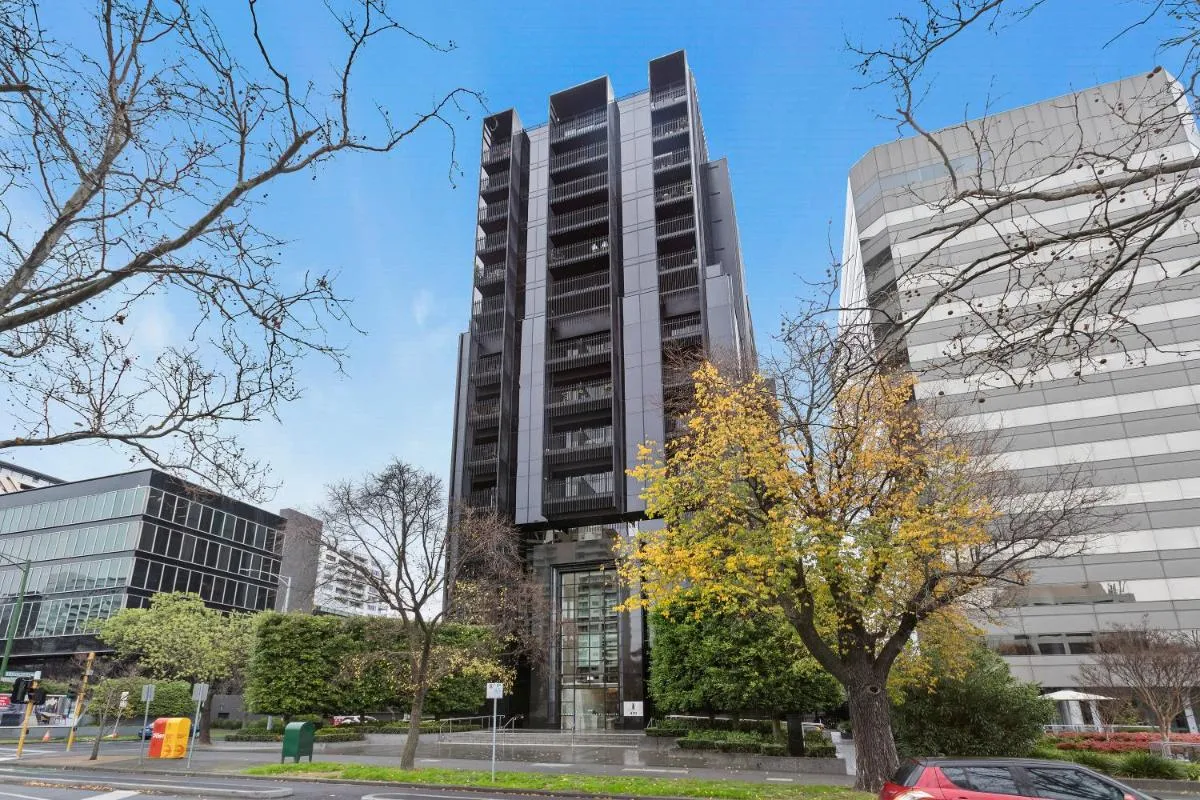 Image 2 of Complete Host Leopold Apartments