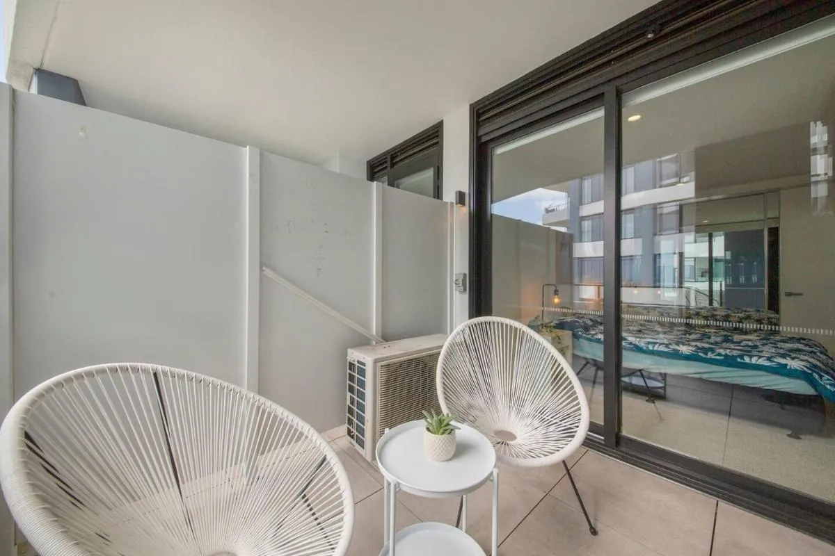 Image 1 of Cool and Contemporary on the City Edge