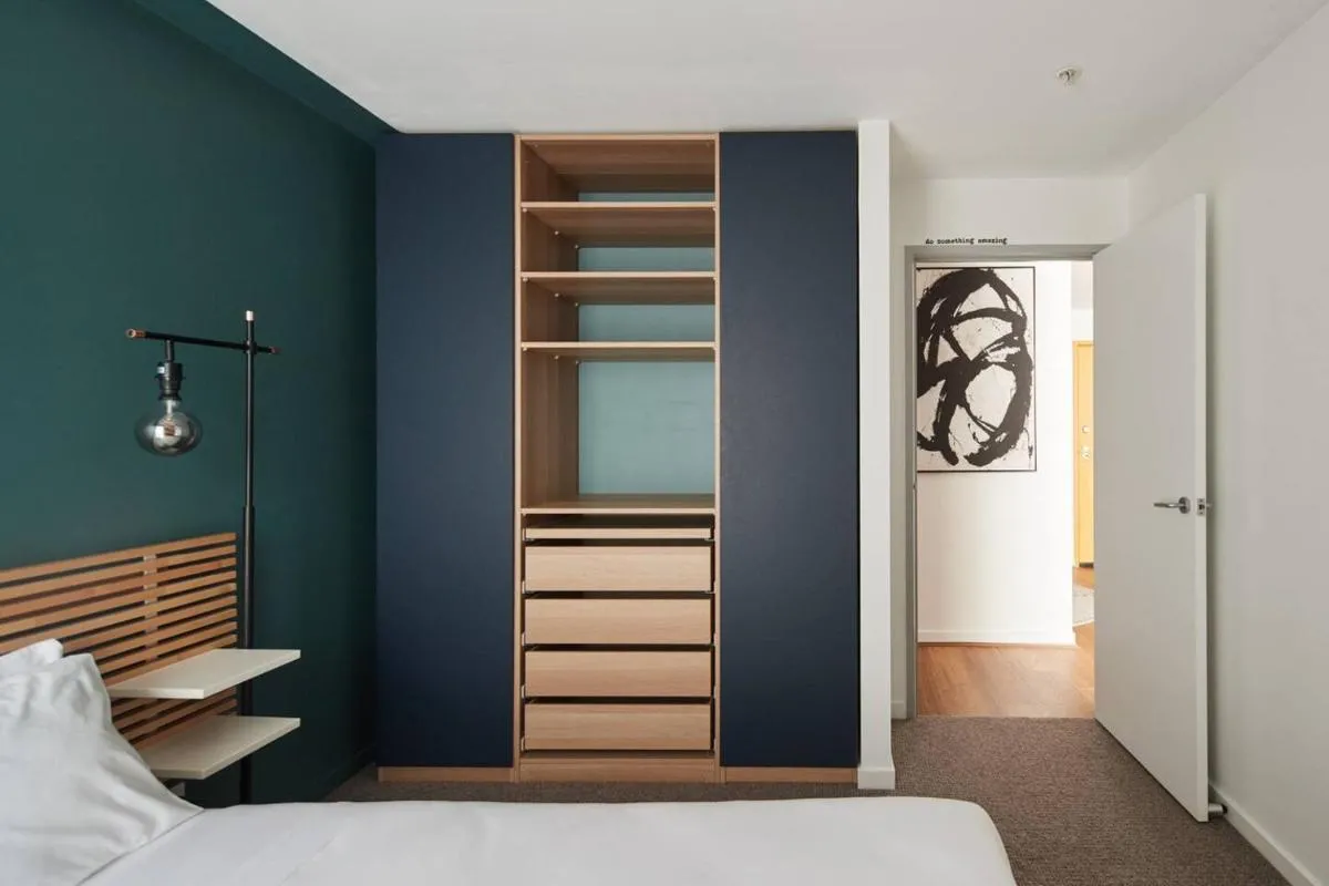 Image 1 of Cosmo Corner – Tranquil Vibes over South Melbourne