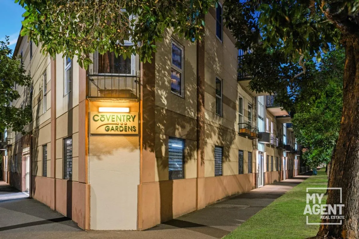 Image 6 of Coventry Gardens Family Escape -sleeps 6