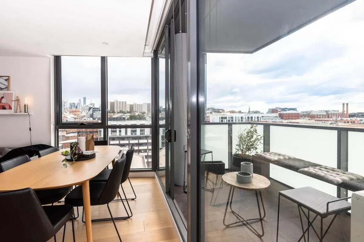 Image 3 of Coveted Collingwood – Balcony Hideaway with Views