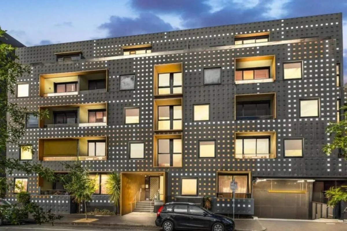 Image 6 of Cozy 1Bed Unit in leafy Carlton – 10 mins from CBD