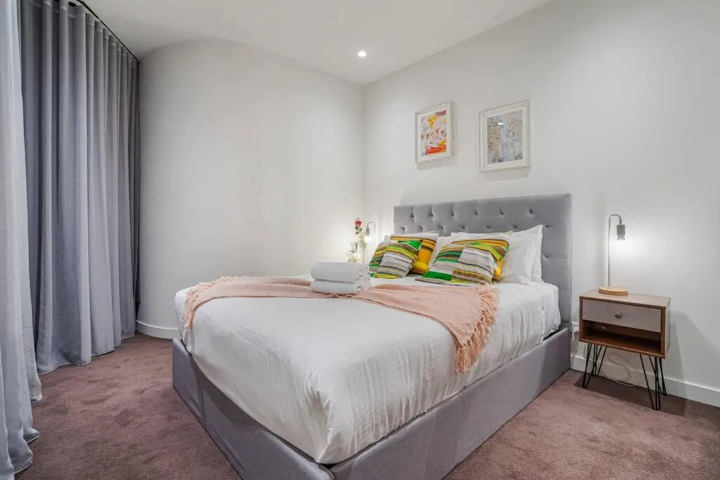 Image 6 of Delicated Loft in Central 2Bed 2.5Bath 2Carpark