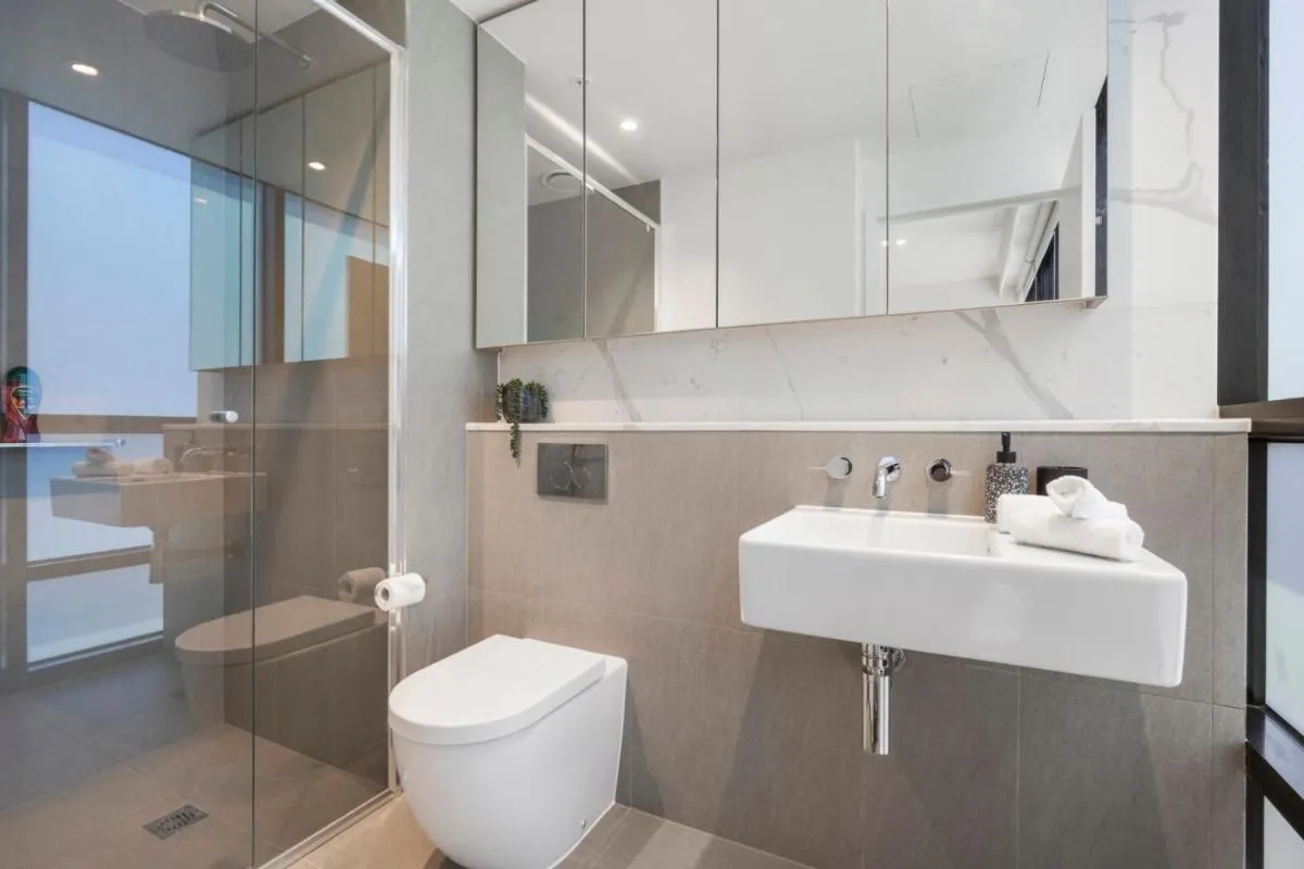 Image 2 of Deluxe Living in the Heart of Southbank