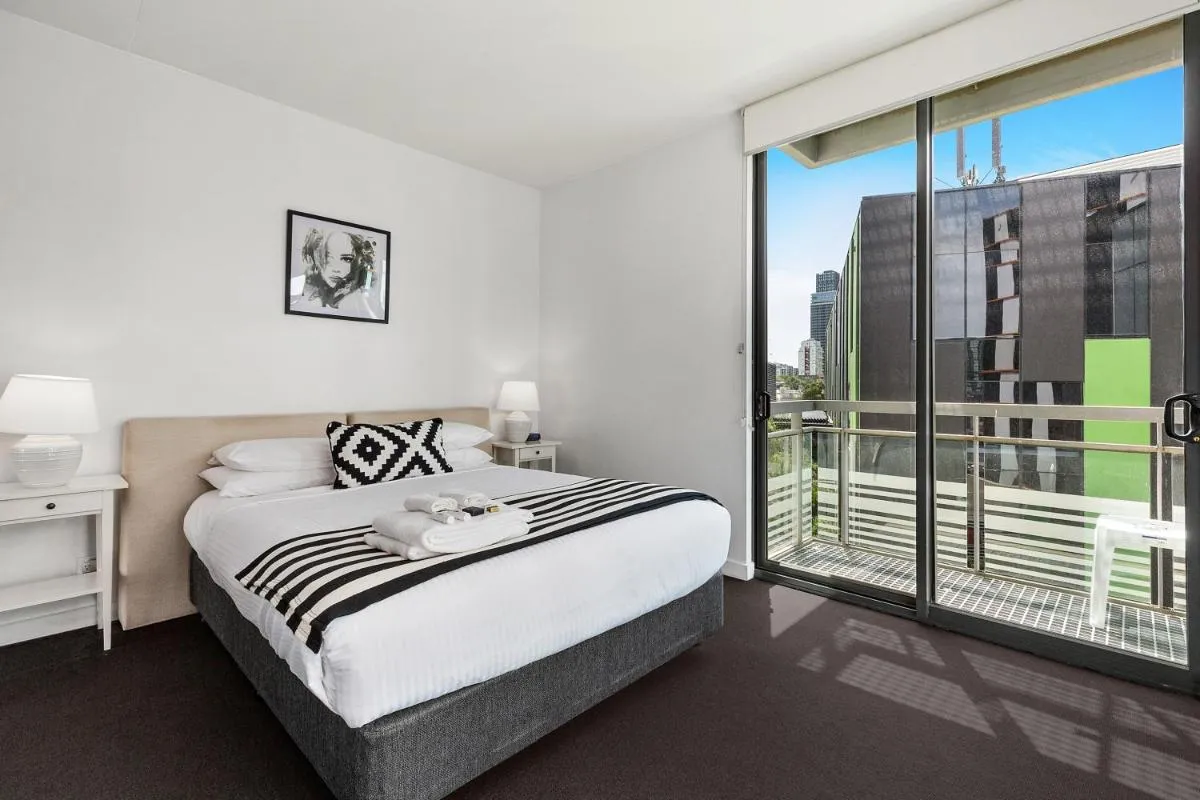 Image 1 of Docklands Private Collection – Digital Harbour