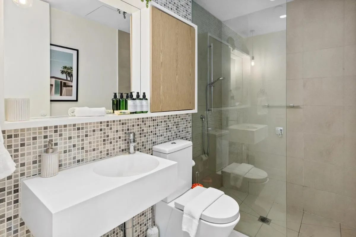 Image 2 of Escape To Melbourne – Stylish 1 Bedroom-Gym – Aircon -Balcony