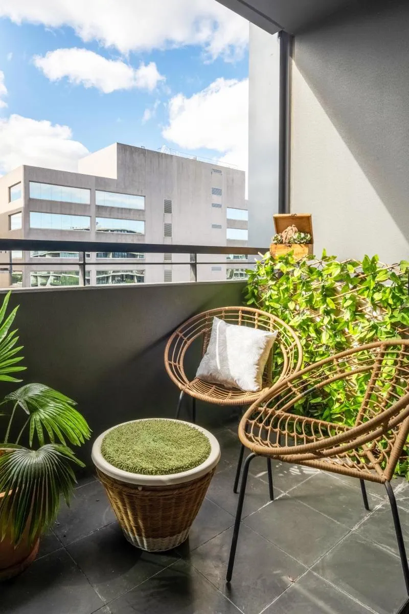 Image 4 of Escape To Melbourne – Stylish 1 Bedroom-Gym – Aircon -Balcony