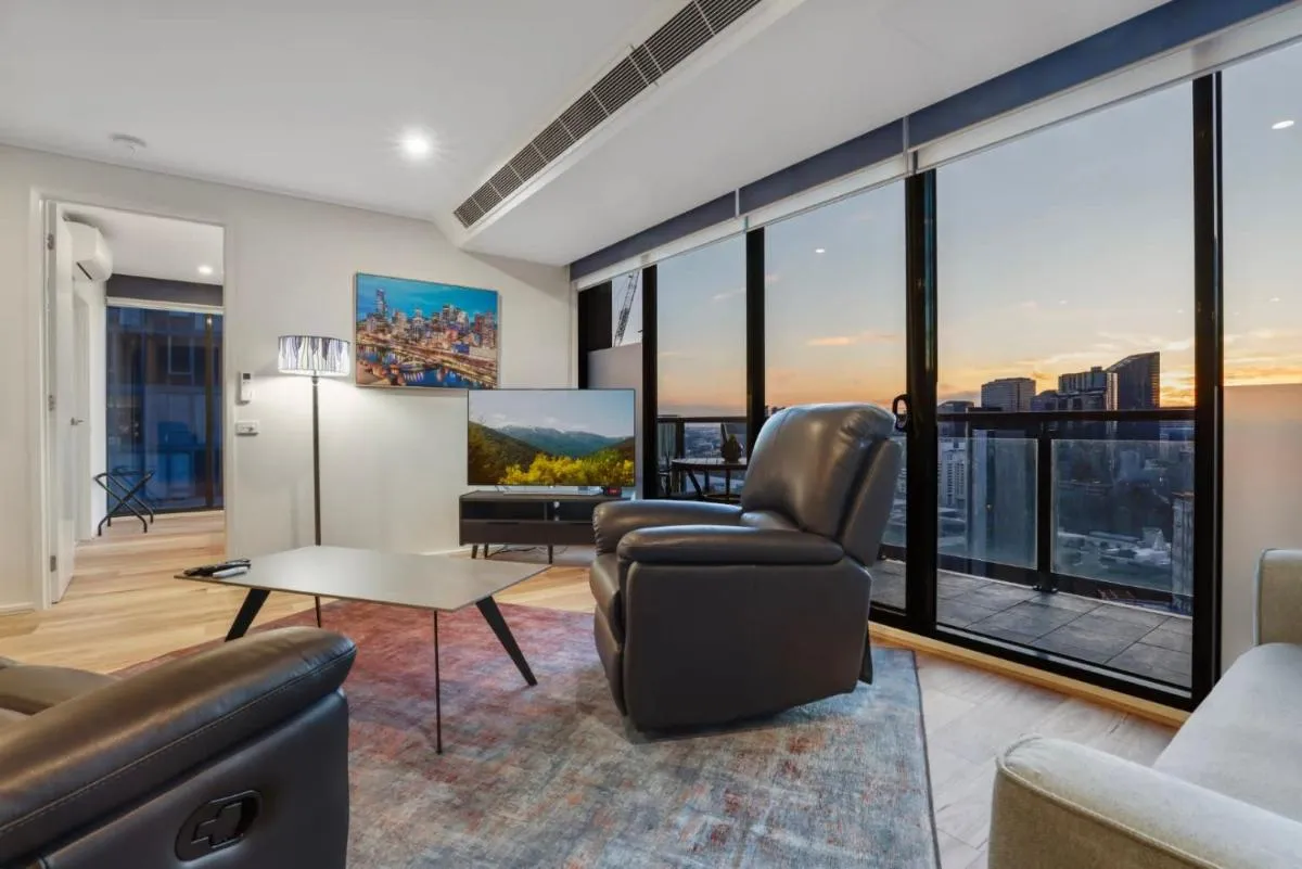 Image 1 of Exceptional Apartment in Southbank with 2 Car Parks