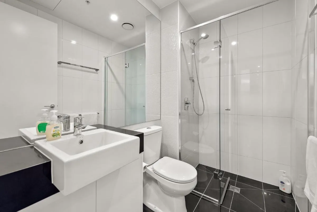 Image 2 of Exclusive Stays – Southbank Grand