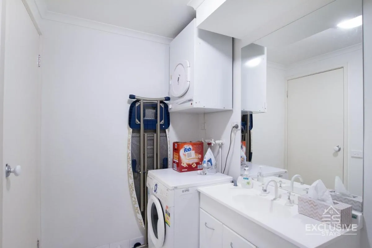 Image 2 of Exclusive Stays – Yarra Condos