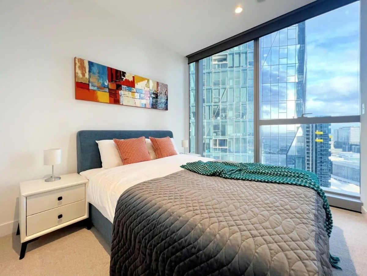 Image 1 of Experience Melbourne in Styles