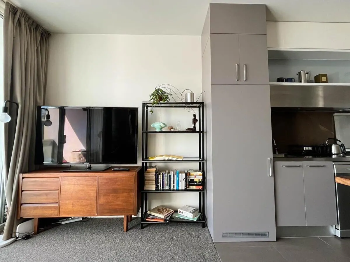 Image 4 of Explore Melbourne from this Chic 1BR in Windsor