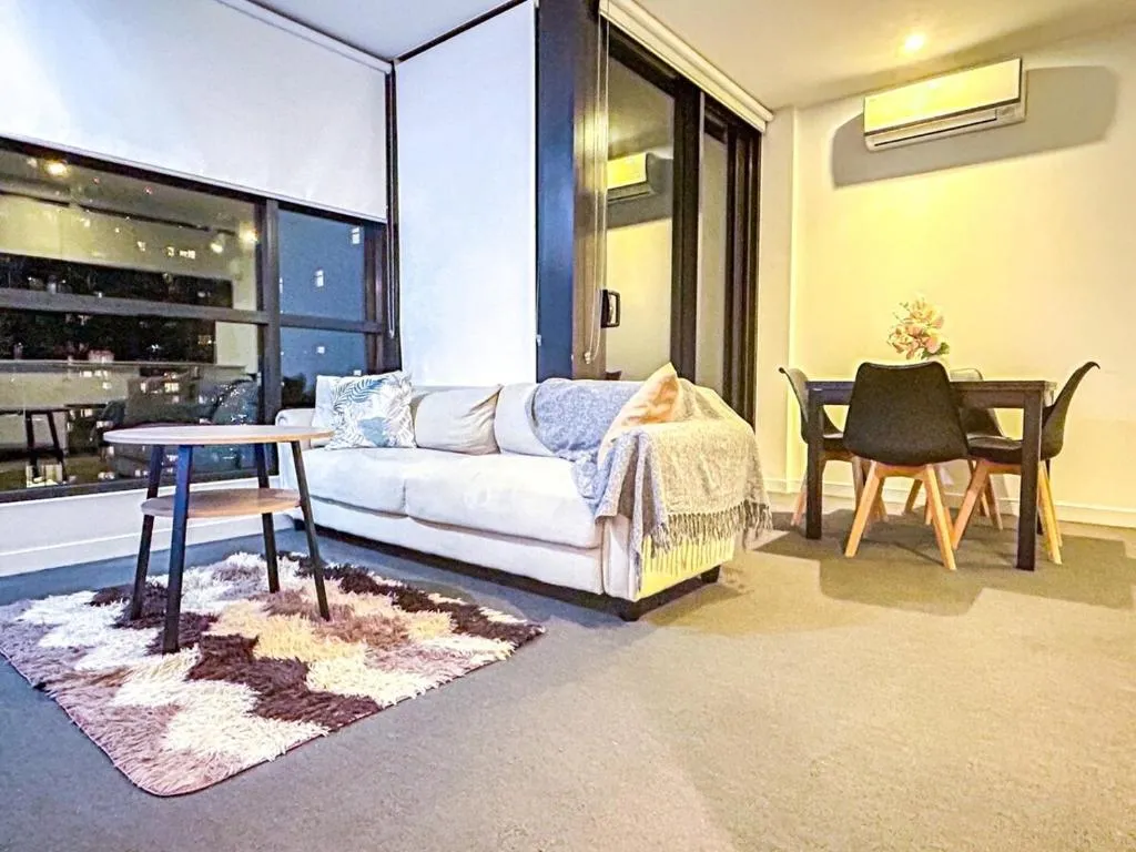 Image of Fantastic View 2br1ba In Cbd Wifi Balcony
