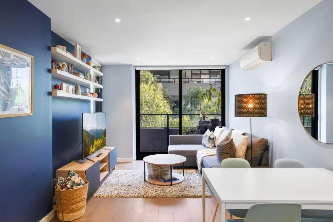 Image of Gorgeous flat in Brunswick East with pool, gym and rooftop